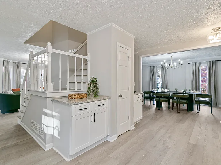 170 N Fayette Dr — Photo 18
