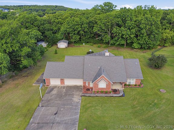 4th image of 1803 Sleepy Hollow Rd