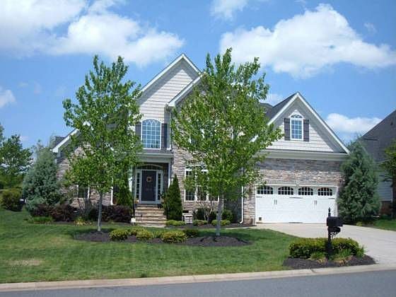 1st image of 3015 Abbotsford Dr