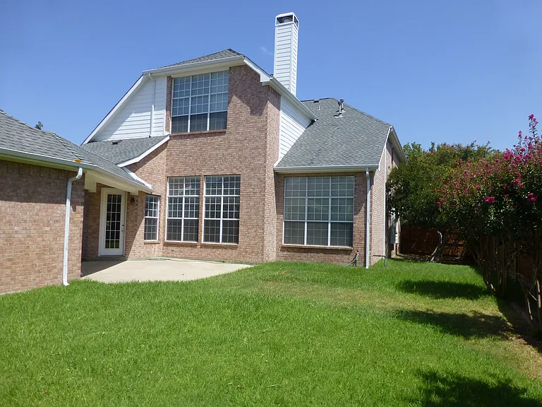 2508 Sir Percival Ln — Photo 26