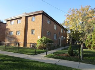 1014 Edwards St #3, Waukegan, IL 60085