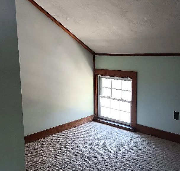 63 Woodstock Ave #5 — Photo 4