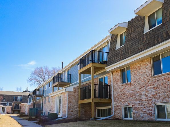2800 Woods Blvd #1212