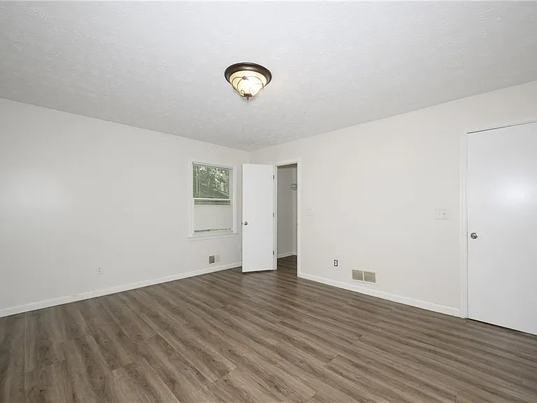 2100 Whitebluff Way NE — Photo 21