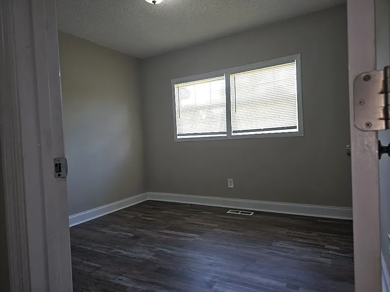 2407 Medaris Rd NW — Photo 17