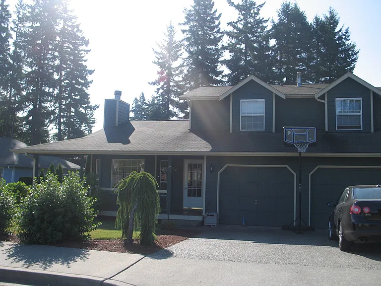 2937 NE Spartan Ct — Photo 1
