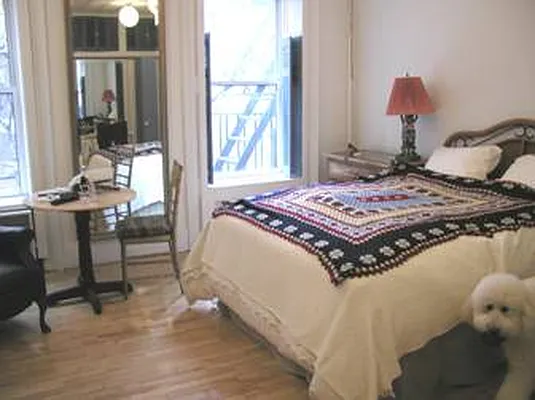 Rented by Roberta Russell, LREB | media 21