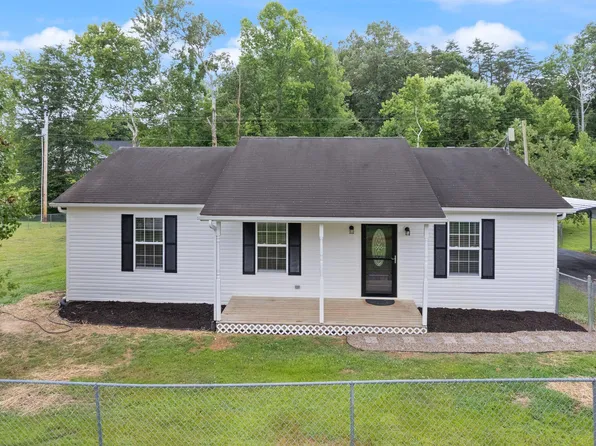 31 Windy Cove Rd, Stanton, KY 40380