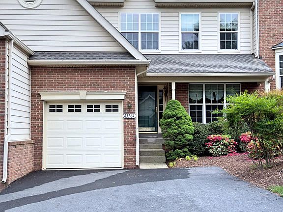 3rd image of 43261 Somerset Hills Ter