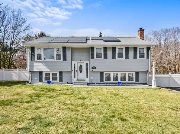 766 Pearl St, Gardner, MA 01440