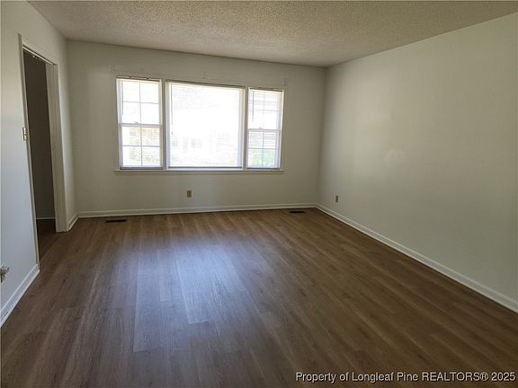 4th image of 5318 Sierra Ct
