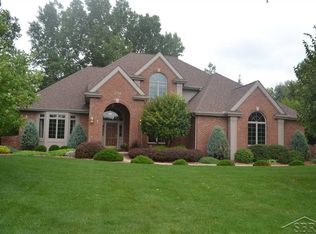 5657 Pine Gate Dr, Saginaw, MI 48603