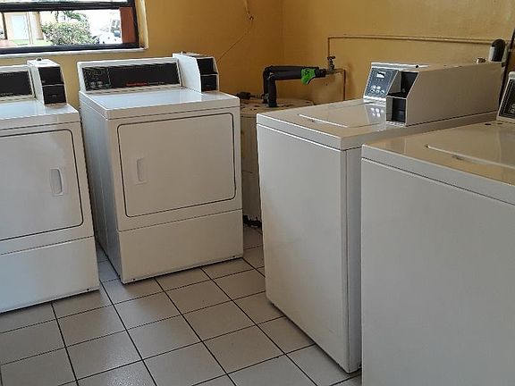 3rd image of 8879 Fontainebleau Blvd APT 203