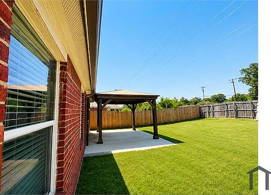 3rd image of 10405 Devin Ln