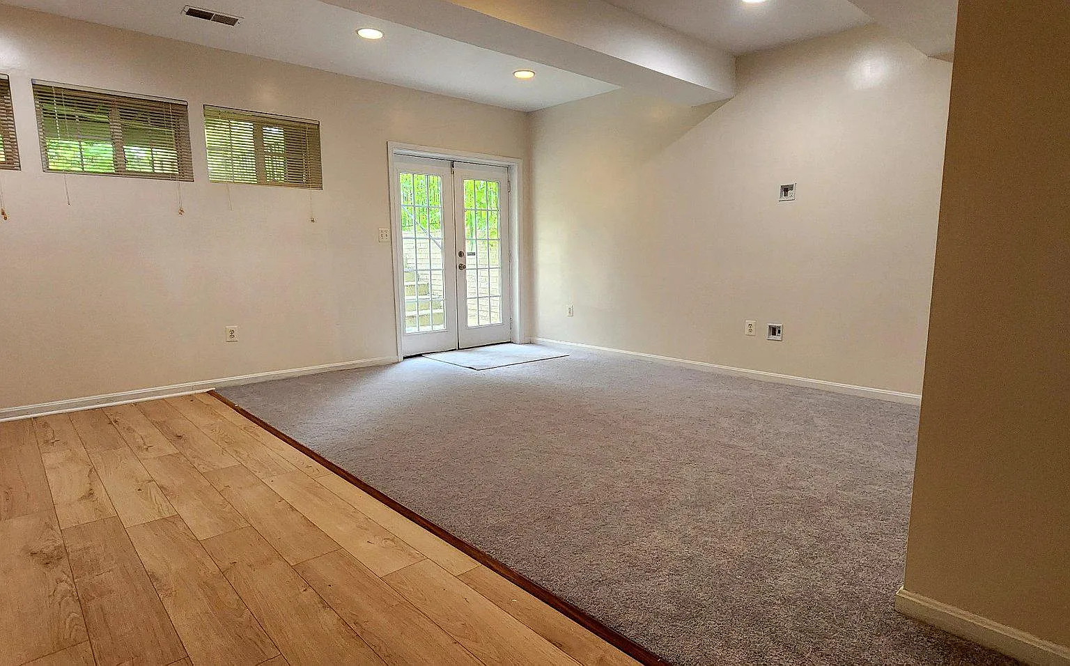 2 bed, 1.0 bath, 1259 sqft, $2,000 — Photo 4