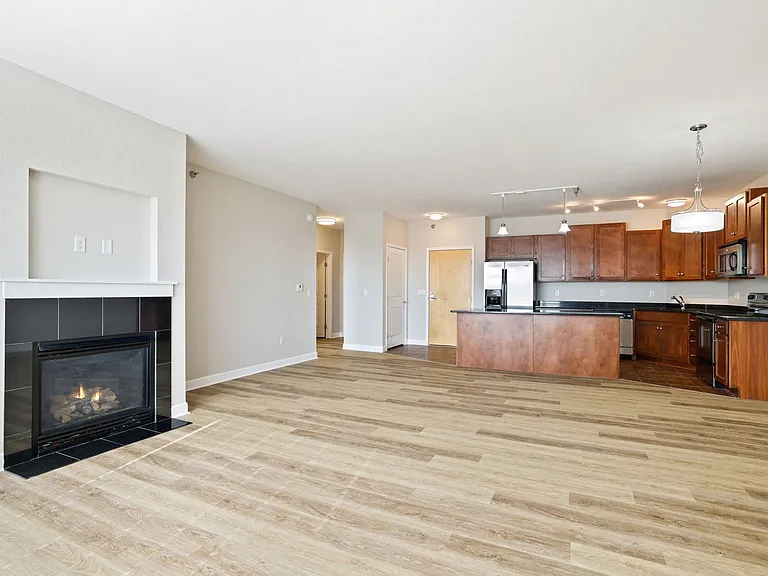 1155 Ford Rd — Photo 13