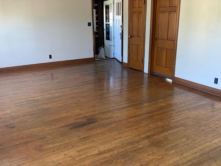 2107 Birch St — Photo 10