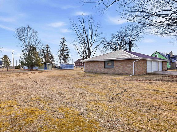 4th image of 131 McKinley St