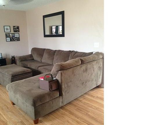 2nd image of 242 Periwinkle St