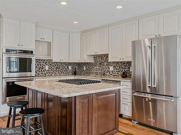 3rd image of 7508 Wilderness Way