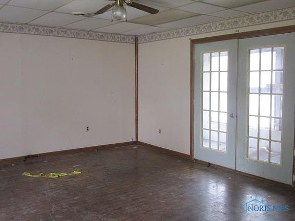 4th image of 2566 N Main St