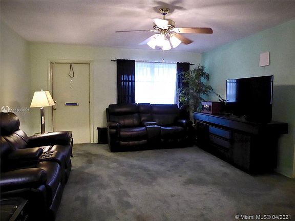 3rd image of 2681 NW 4th Ave