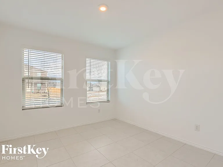 305 Dry Canyon Way — Photo 20