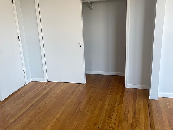 4th image of 104 Seminary Ave Floor 1
