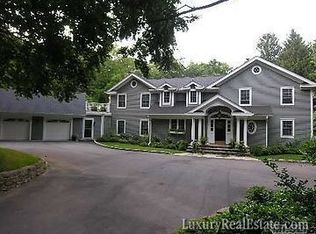 23 Woodlee Rd, Cold Spring Harbor, NY 11724