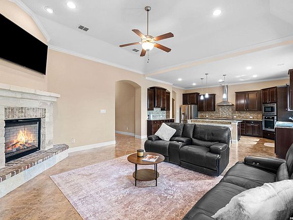 2nd image of 28710 KINGS GATE