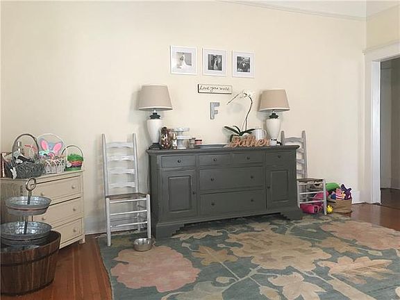 4th image of 4417 Carondelet St