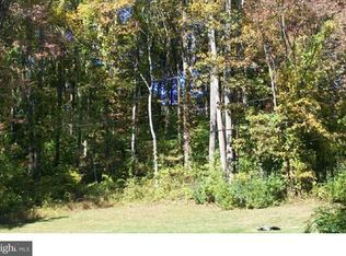 1215 Manor Rd, West Brandywine, PA 19320