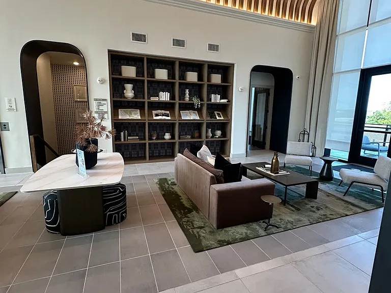 Building's Lounge