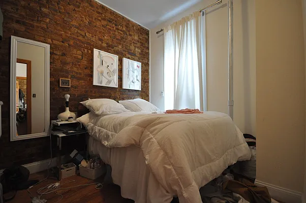 Rented by REAL New York | media 9