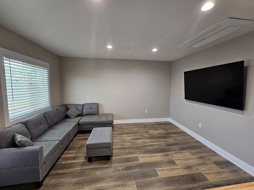 1st image of 2405 N Golden Ave #2405