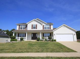 616 Big Bend Dr, Wentzville, MO 63385