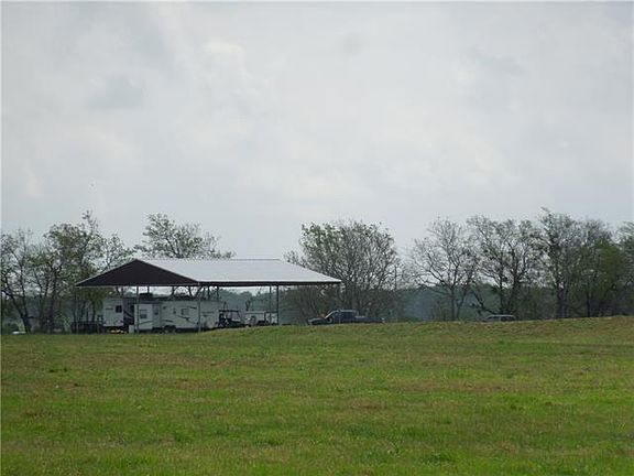5th image of 1425 County Road 432