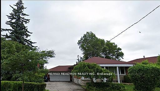 1st image of 49 Janray Dr