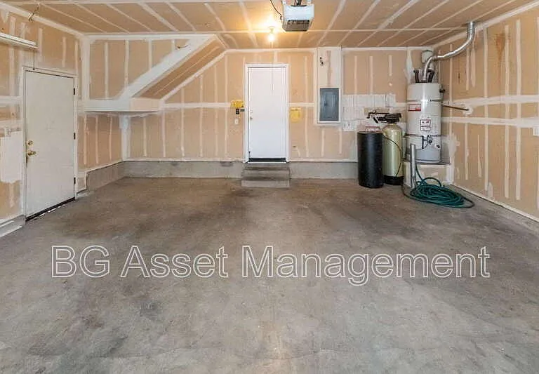 128 Kingfisher St — Photo 30