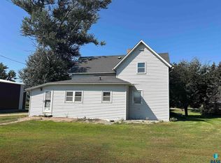 23379 434th Ave, Howard, SD 57349