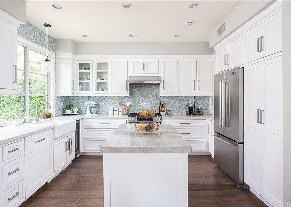 1st image of 12480 S La Coste Dr