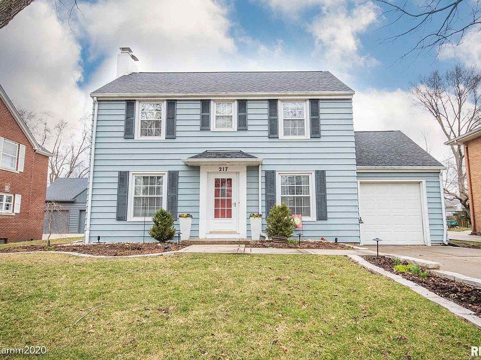 1st image of 217 W Crestwood Dr