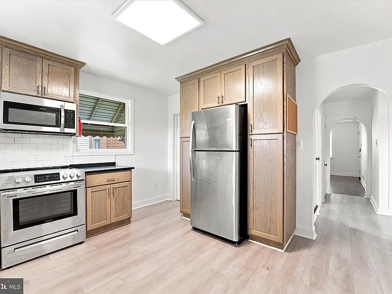 703 Media Pkwy — Photo 6