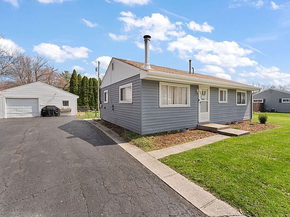 2nd image of 5404 Smilax Ln