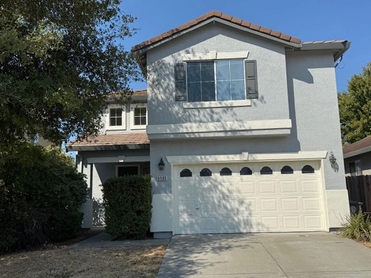 Nice & clean 3 Bedroom, 2 Bath Home in Citrus Heights! — Photo 1