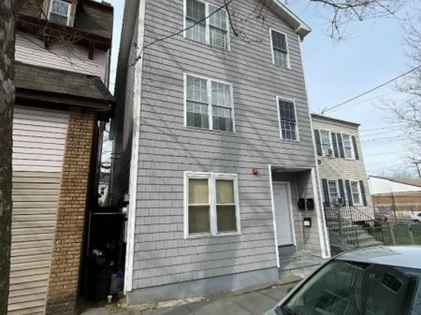 121 N Main St, Paterson City, NJ 07522