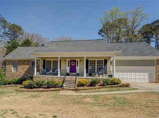 802 Sugar Creek Dr SE, Conyers, GA 30094