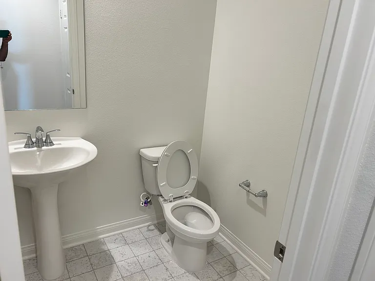 315 Liberty Way — Photo 17