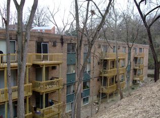 3060 Marshall Ave APT 408, Cincinnati, OH 45220