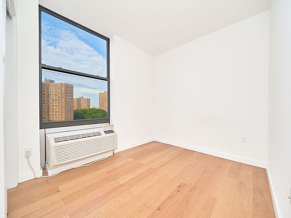 3rd image of 2338 2nd Ave #7C
